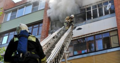 курение на балконе Саларьево парк